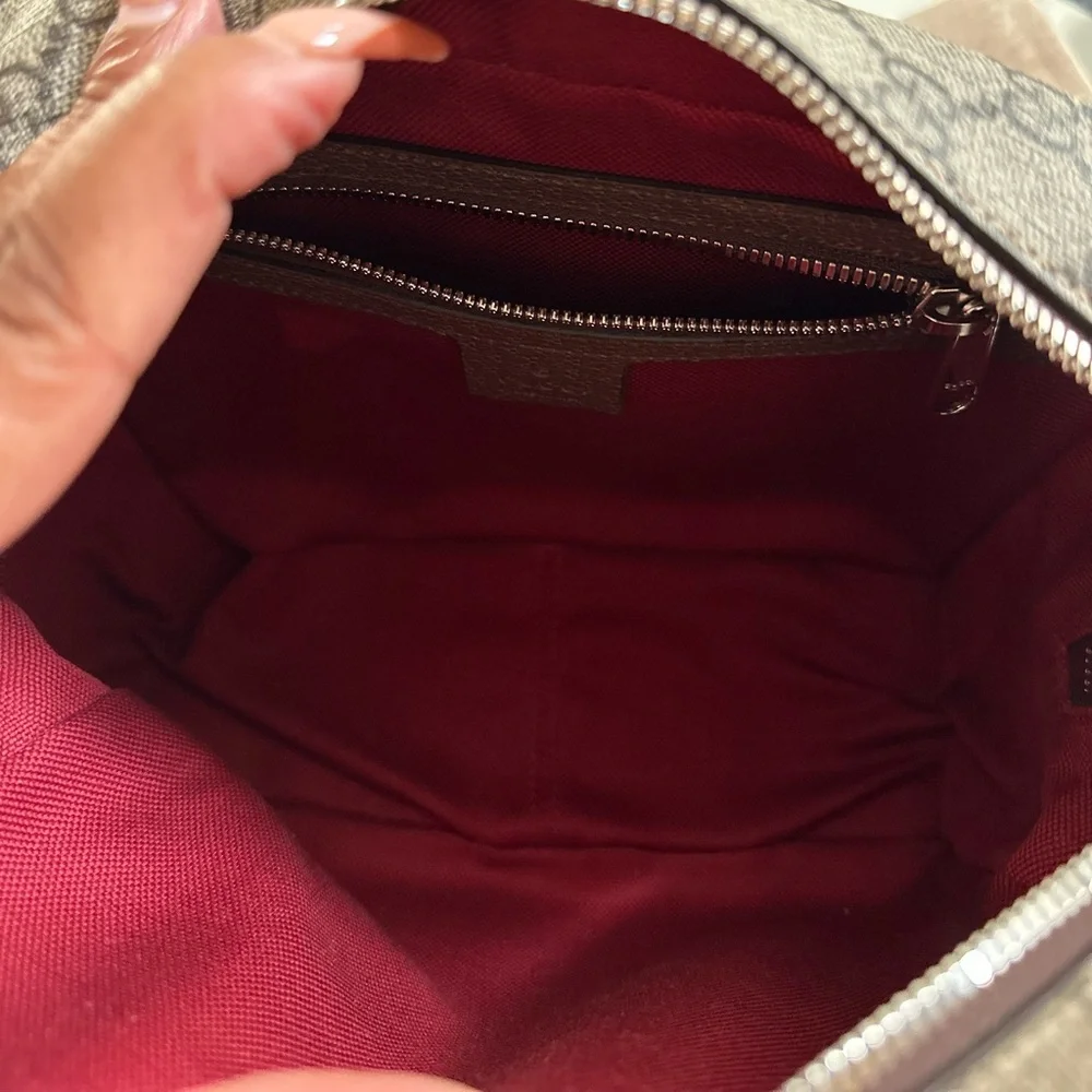 AUTHENTIC Gucci GG Supreme Tote Shoulder Bag - Picture 7 of 13